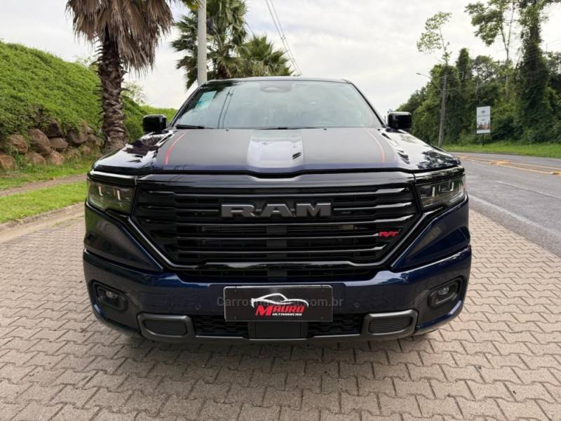 RAM - RAMPAGE - 2025/2025 - Azul - R$ 238.000,00