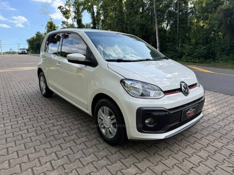 VOLKSWAGEN - UP - 2019/2019 - Branca - R$ 64.900,00