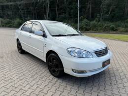 TOYOTA - COROLLA - 2005/2006 - Branca - R$ 38.900,00