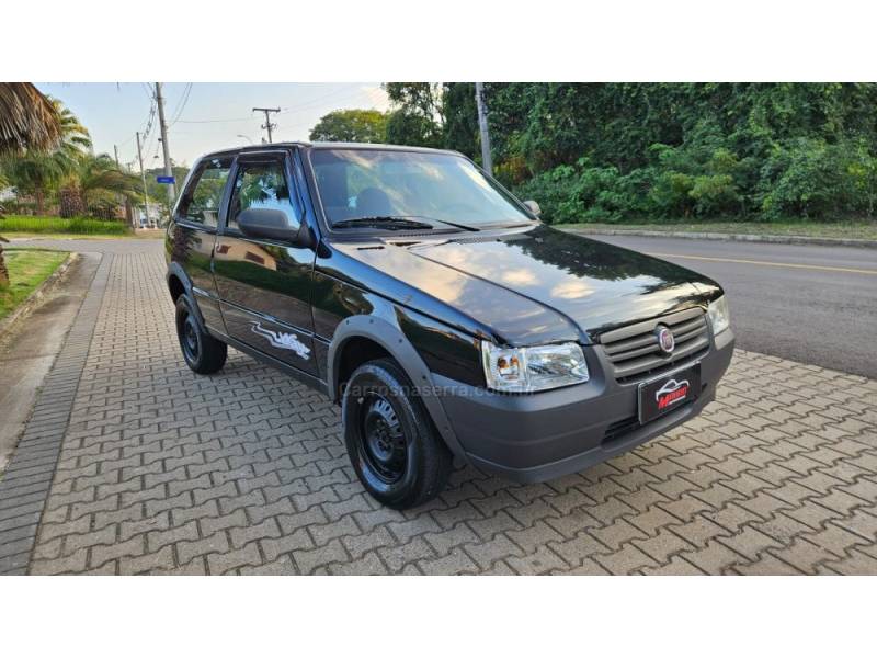 FIAT - UNO - 2013/2013 - Preta - R$ 24.900,00