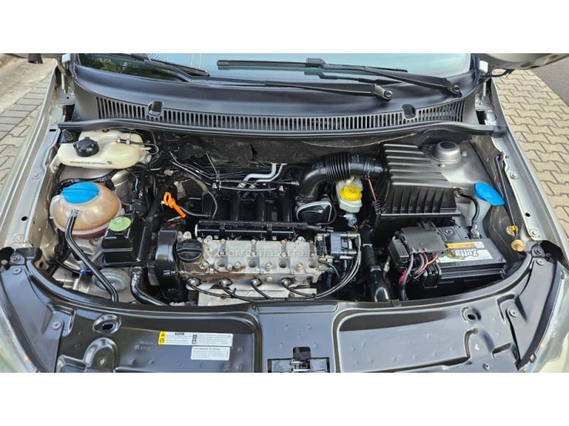 VOLKSWAGEN - CROSSFOX - 2012/2013 - Prata - R$ 44.900,00