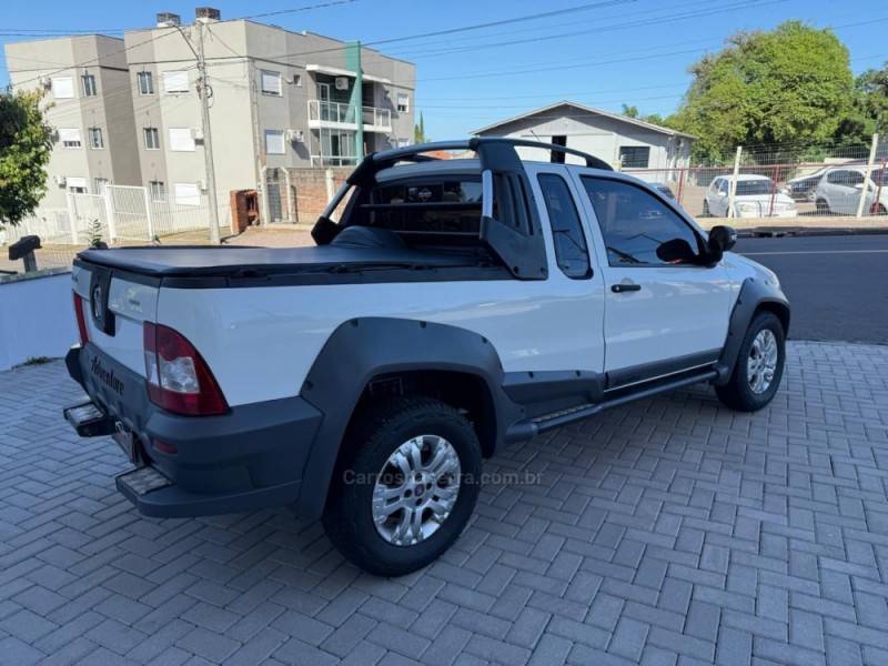 FIAT - STRADA - 2011/2012 - Branca - R$ 51.900,00