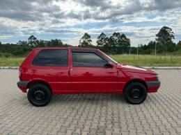 FIAT - UNO - 2010/2011 - Vermelha - R$ 22.900,00