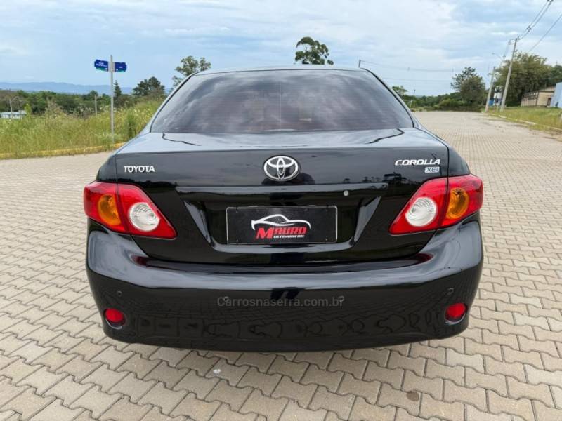 TOYOTA - COROLLA - 2010/2010 - Preta - R$ 59.900,00