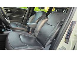 JEEP - RENEGADE - 2019/2020 - Branca - R$ 82.900,00