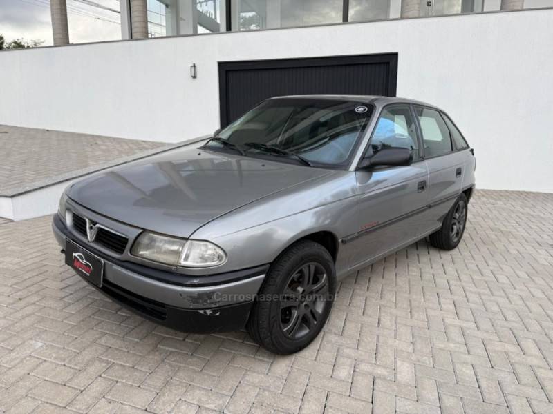 CHEVROLET - ASTRA - 1995/1995 - Cinza - R$ 16.900,00