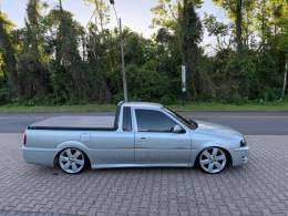 VOLKSWAGEN - SAVEIRO - 2000/2001 - Prata - R$ 35.000,00