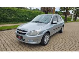 CHEVROLET - PRISMA - 2011/2012 - Prata - R$ 27.900,00