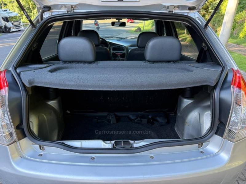 FIAT - PALIO - 2007/2007 - Prata - R$ 26.900,00