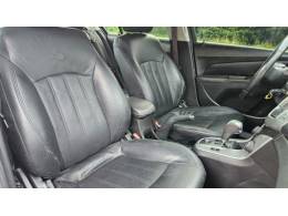 CHEVROLET - CRUZE - 2013/2014 - Branca - R$ 59.500,00