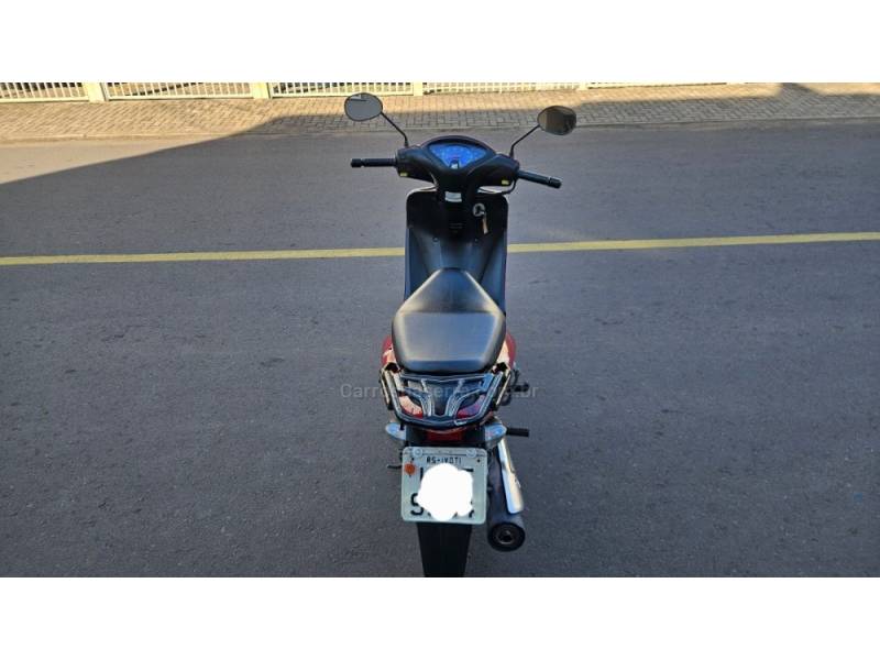 HONDA - BIZ 125 - 2012/2013 - Vermelha - R$ 11.300,00