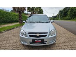 CHEVROLET - PRISMA - 2011/2012 - Prata - R$ 27.900,00