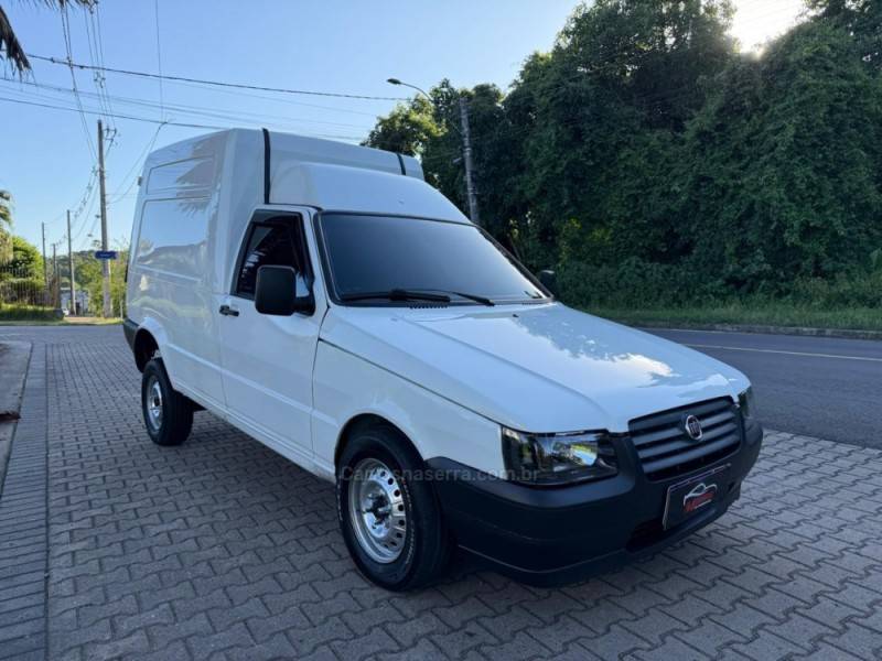 FIAT - FIORINO - 2006/2006 - Branca - R$ 30.900,00