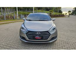 HYUNDAI - HB20S - 2016/2017 - Prata - R$ 69.900,00