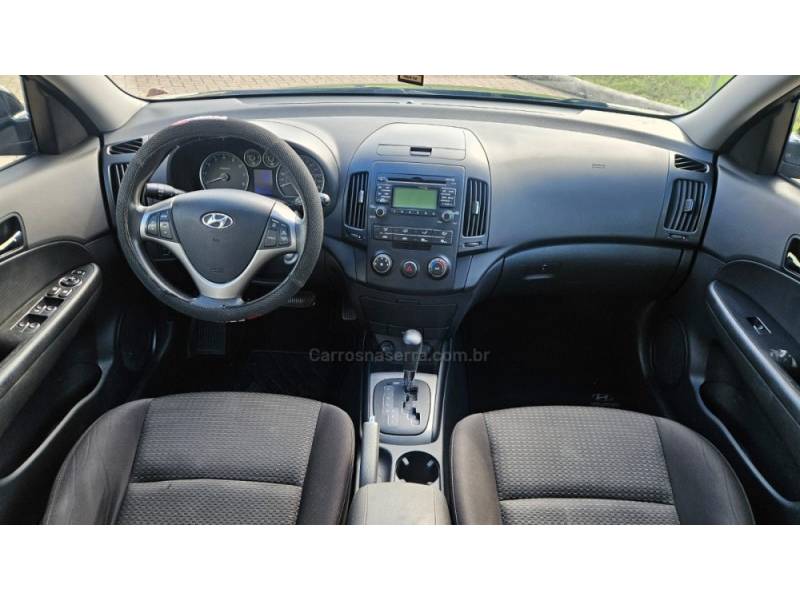 HYUNDAI - I30 - 2009/2010 - Preta - R$ 46.500,00