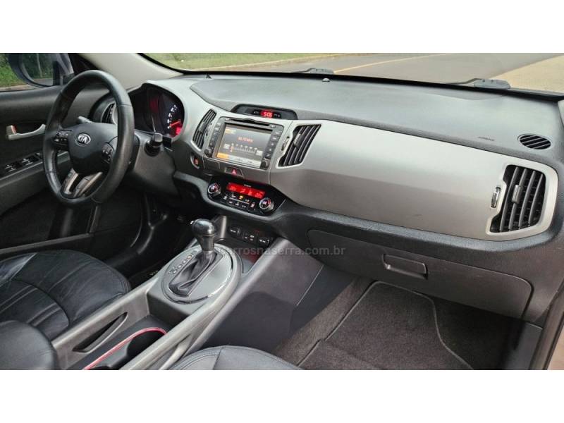 KIA MOTORS - SPORTAGE - 2015/2015 - Prata - R$ 86.900,00