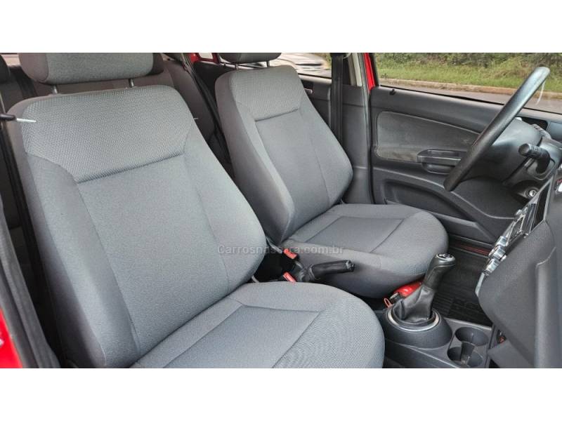 VOLKSWAGEN - GOL - 2010/2010 - Vermelha - R$ 25.900,00