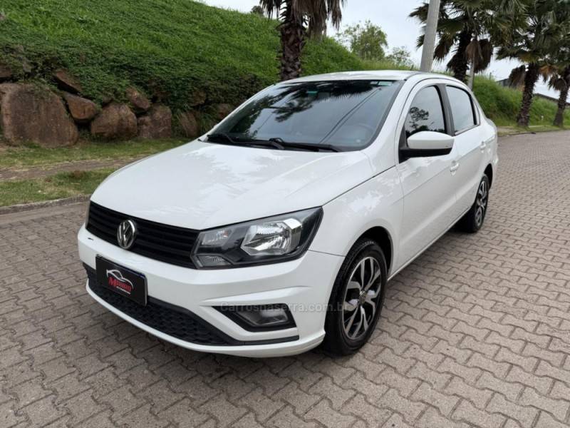 VOLKSWAGEN - VOYAGE - 2020/2021 - Branca - R$ 53.900,00