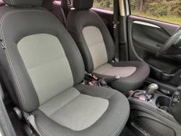 FIAT - LINEA - 2011/2012 - Prata - R$ 32.900,00