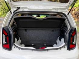 VOLKSWAGEN - UP - 2019/2019 - Branca - R$ 64.900,00