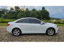 CHEVROLET - CRUZE - 2013/2014 - Branca - R$ 59.500,00