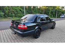 TOYOTA - COROLLA - 1999/1999 - Verde - R$ 25.900,00