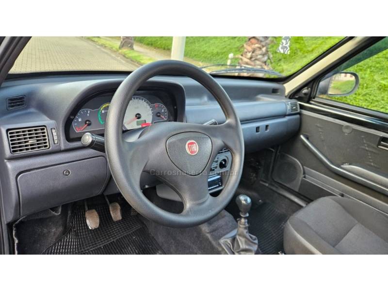 FIAT - UNO - 2013/2013 - Preta - R$ 24.900,00