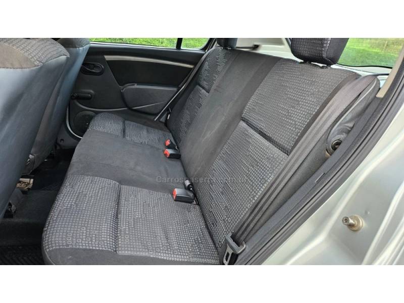 RENAULT - SANDERO - 2008/2009 - Prata - R$ 27.500,00