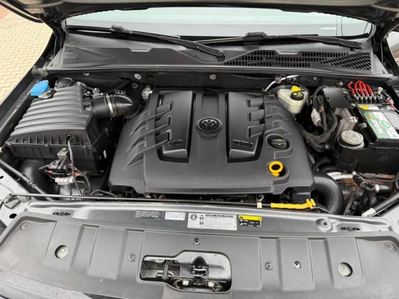 VOLKSWAGEN - AMAROK - 2019/2019 - Cinza - R$ 149.900,00