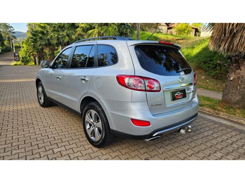HYUNDAI - SANTA FÉ - 2011/2012 - Prata - R$ 59.900,00