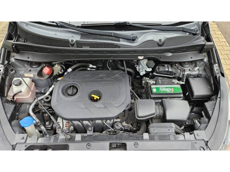 KIA MOTORS - SPORTAGE - 2015/2015 - Prata - R$ 86.900,00