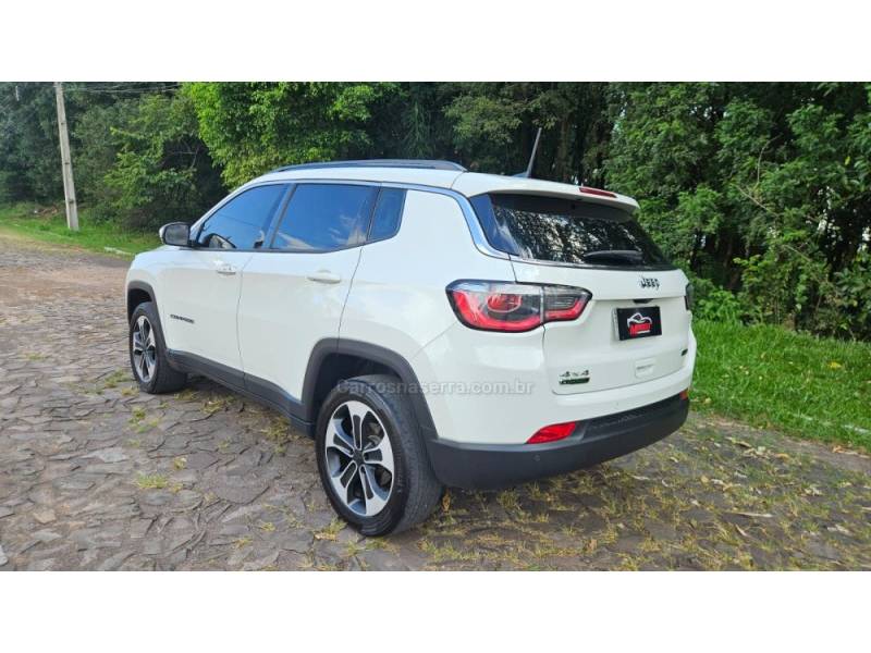 JEEP - COMPASS - 2018/2018 - Branca - R$ 99.900,00