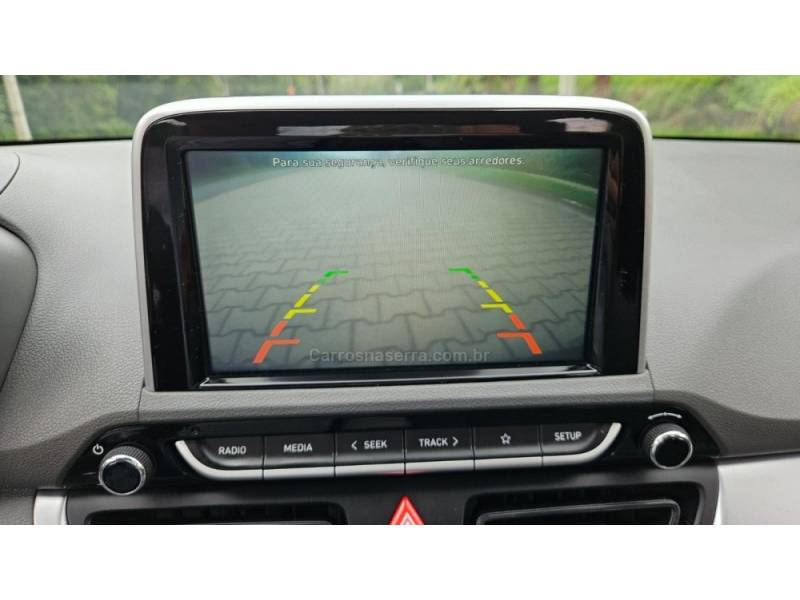 HYUNDAI - HB20S - 2020/2021 - Azul - R$ 77.500,00