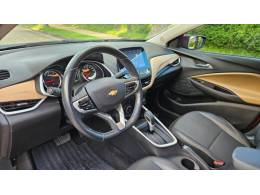CHEVROLET - ONIX - 2022/2023 - Vermelha - R$ 90.900,00