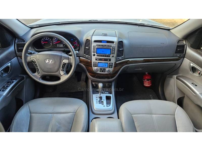 HYUNDAI - SANTA FÉ - 2011/2012 - Prata - R$ 59.900,00
