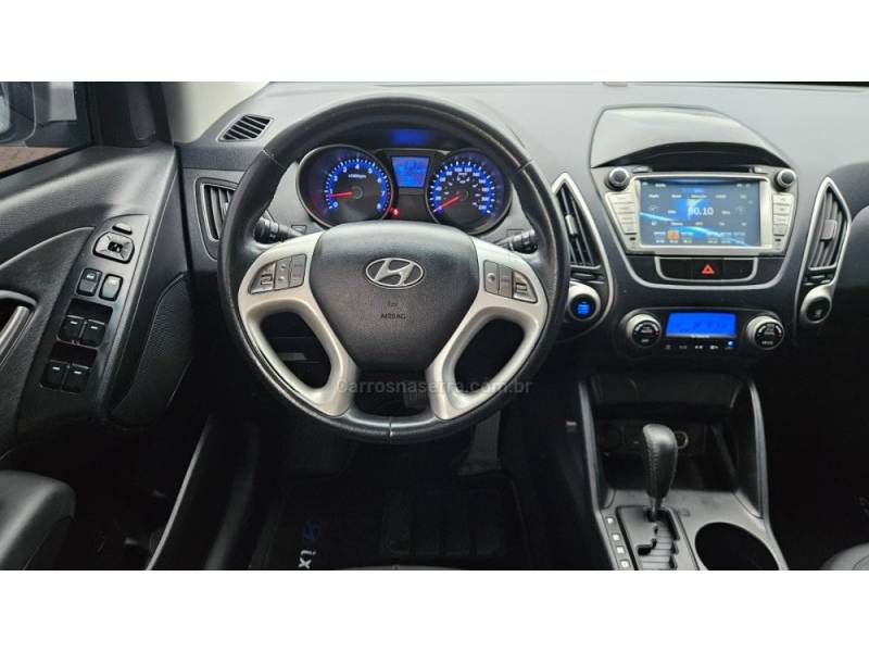 HYUNDAI - IX35 - 2011/2012 - Prata - R$ 64.900,00