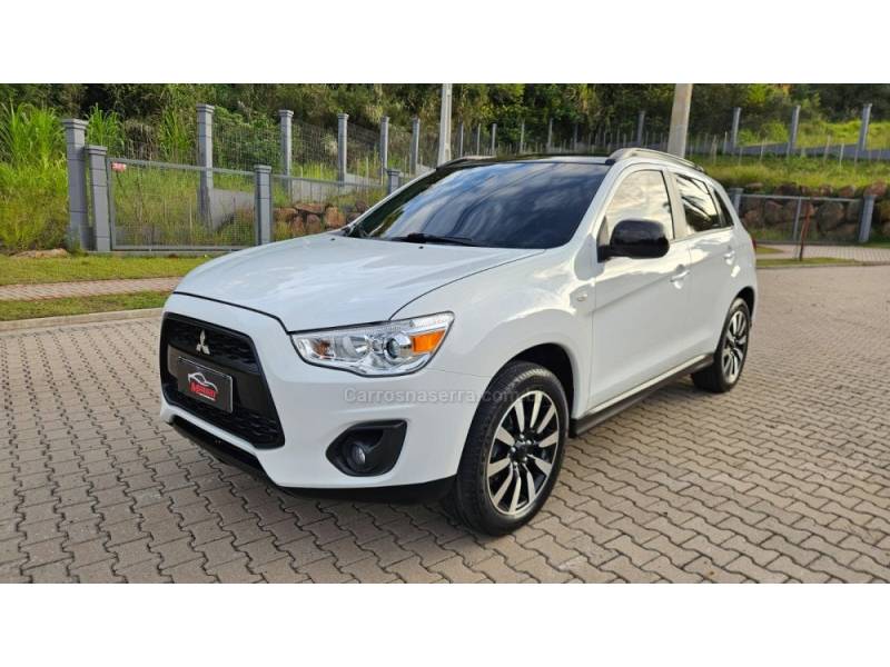 MITSUBISHI - ASX - 2014/2015 - Branca - R$ 74.900,00