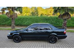 TOYOTA - COROLLA - 1999/1999 - Verde - R$ 25.900,00