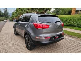 KIA MOTORS - SPORTAGE - 2015/2015 - Prata - R$ 86.900,00