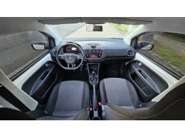 VOLKSWAGEN - UP - 2019/2020 - Branca - R$ 64.000,00