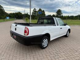 VOLKSWAGEN - SAVEIRO - 2005/2005 - Branca - R$ 27.900,00