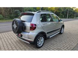 VOLKSWAGEN - CROSSFOX - 2012/2013 - Prata - R$ 44.900,00