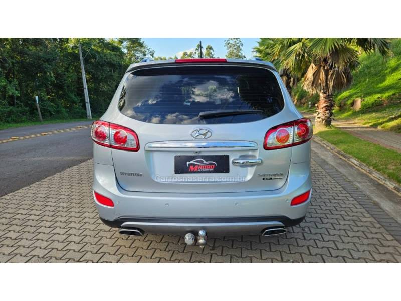 HYUNDAI - SANTA FÉ - 2011/2012 - Prata - R$ 59.900,00