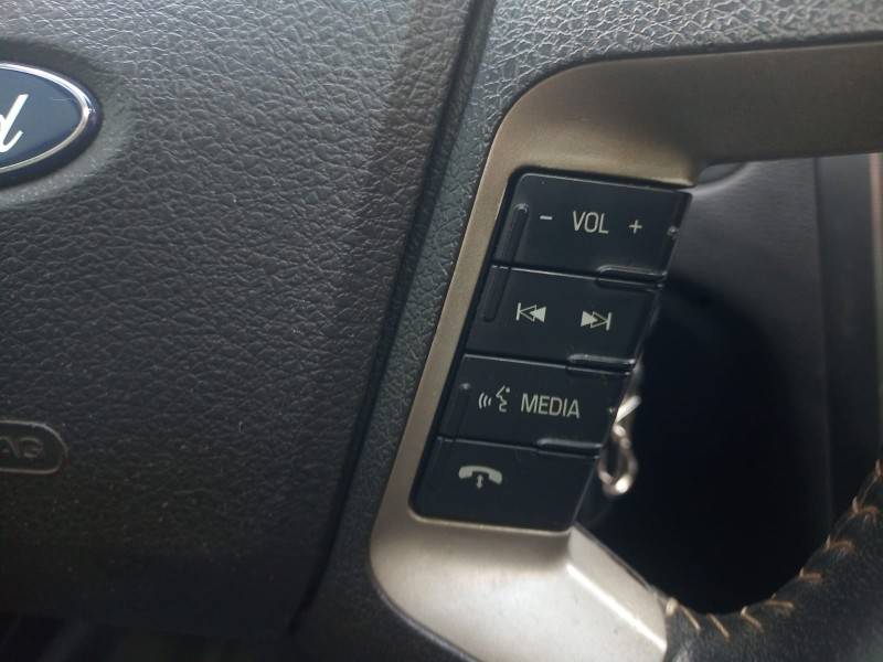 FORD - FUSION - 2010/2010 - Prata - R$ 43.900,00