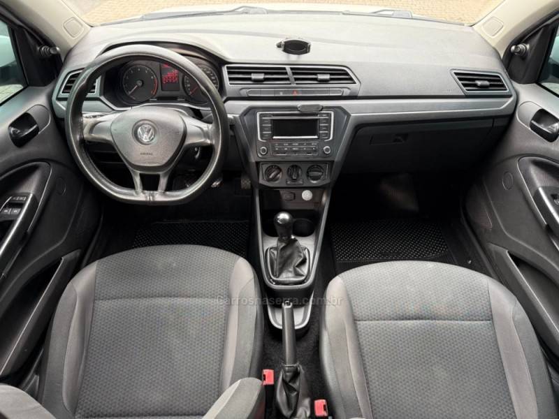 VOLKSWAGEN - VOYAGE - 2020/2021 - Branca - R$ 53.900,00