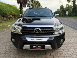 TOYOTA - HILUX SW4 - 2010/2010 - Preta - R$ 116.900,00