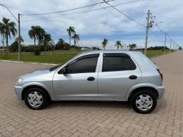 CHEVROLET - CELTA - 2010/2011 - Prata - R$ 28.900,00