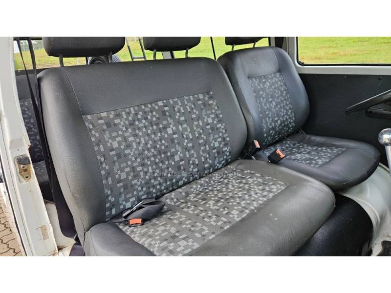 VOLKSWAGEN - KOMBI - 2007/2007 - Branca - R$ 45.900,00
