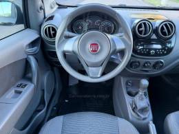 FIAT - PALIO - 2012/2013 - Preta - R$ 38.900,00