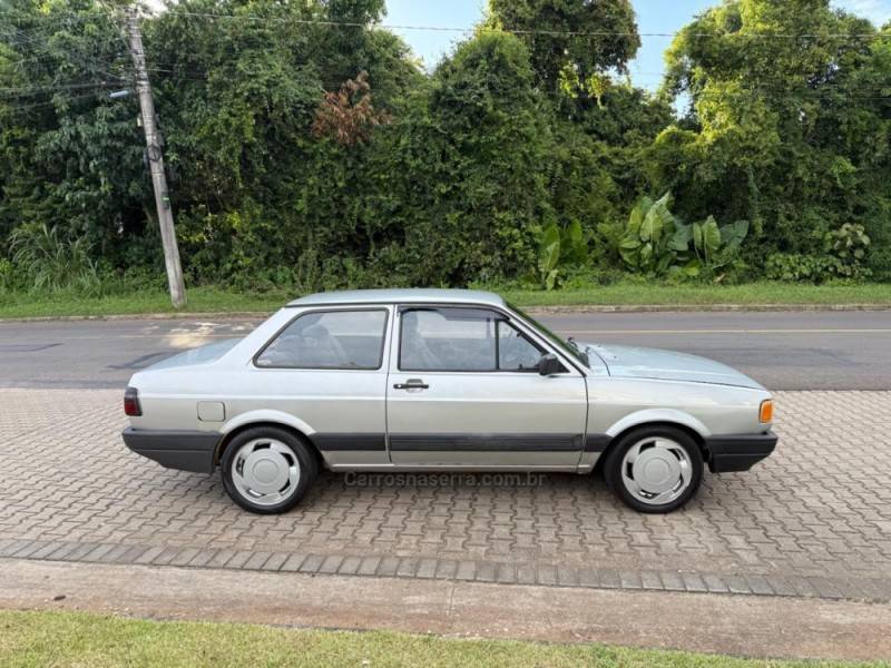 VOLKSWAGEN - VOYAGE - 1991/1991 - Prata - R$ 16.900,00